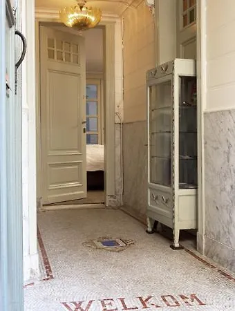 Guest house @couche Couche Antwerp